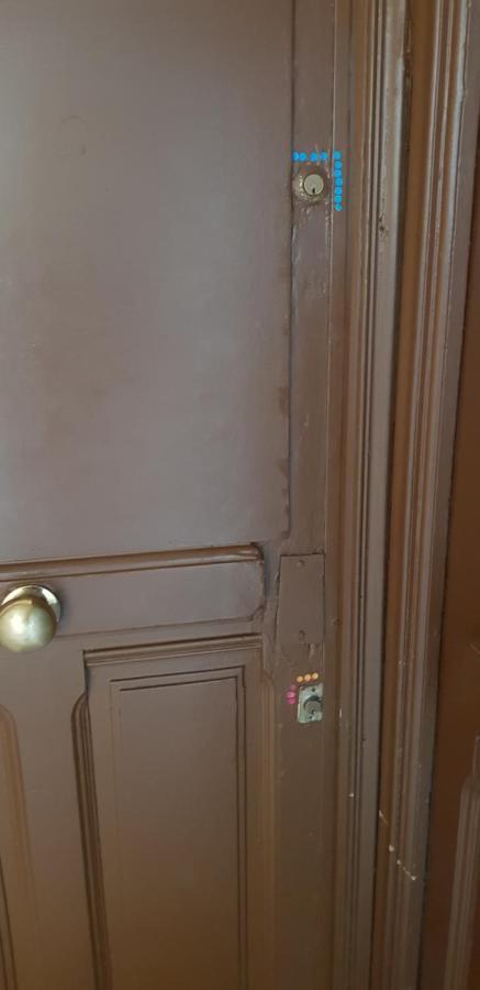 Studette En Plein Coeur Du Vieux Ницца Экстерьер фото