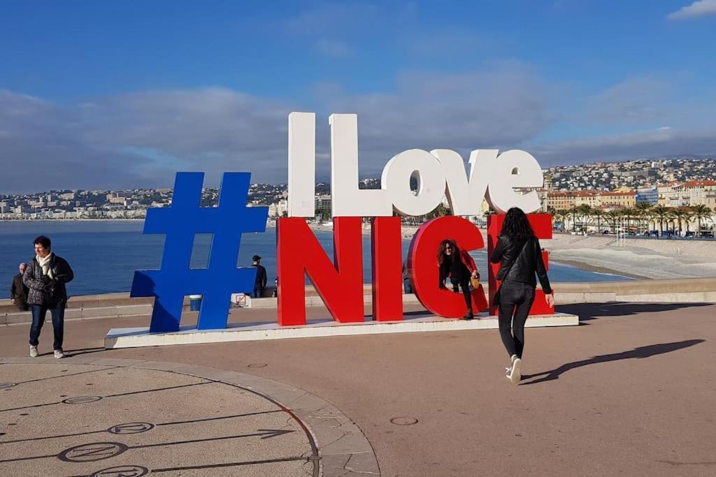 Studette En Plein Coeur Du Vieux Ницца Экстерьер фото