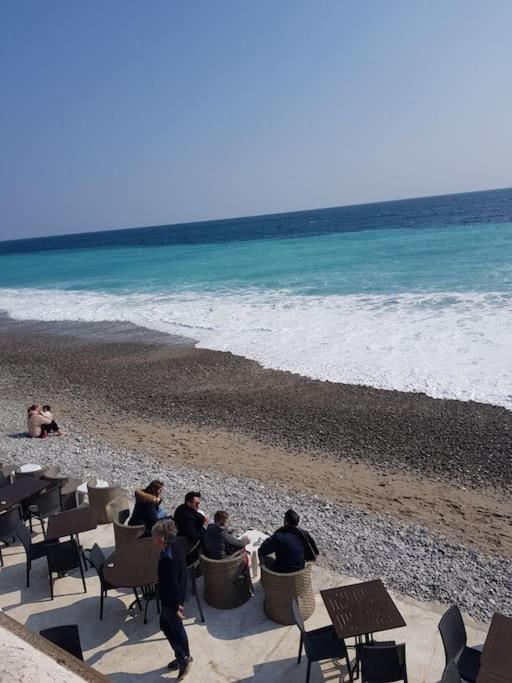Studette En Plein Coeur Du Vieux Ницца Экстерьер фото